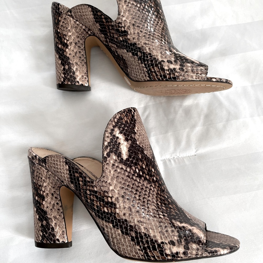 Vince Camuto Block Heel Leather Sandals
